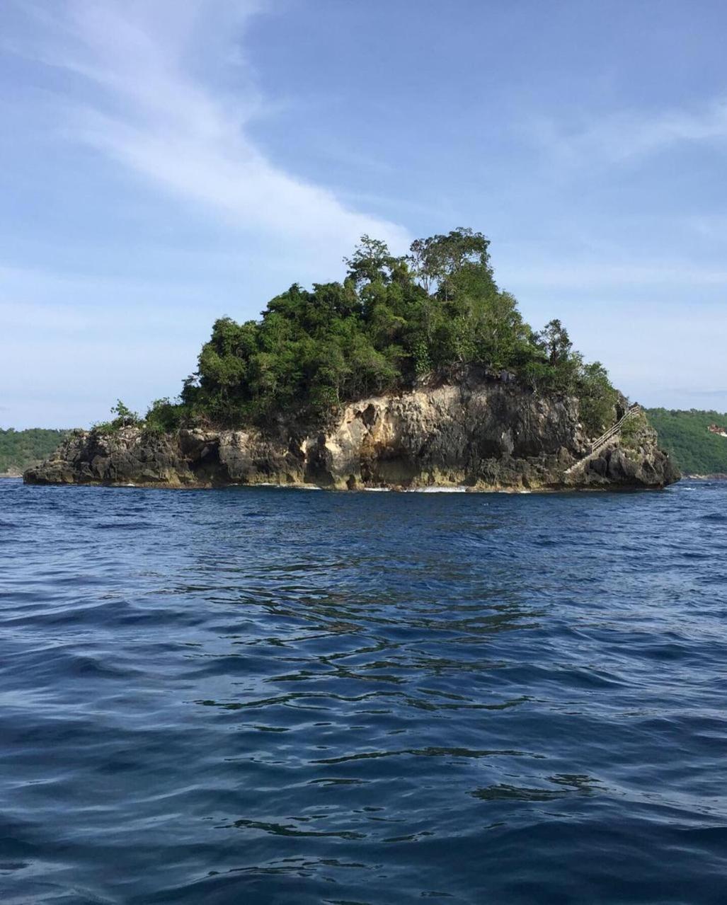 Maha Di Nusa Lembongan Exterior photo
